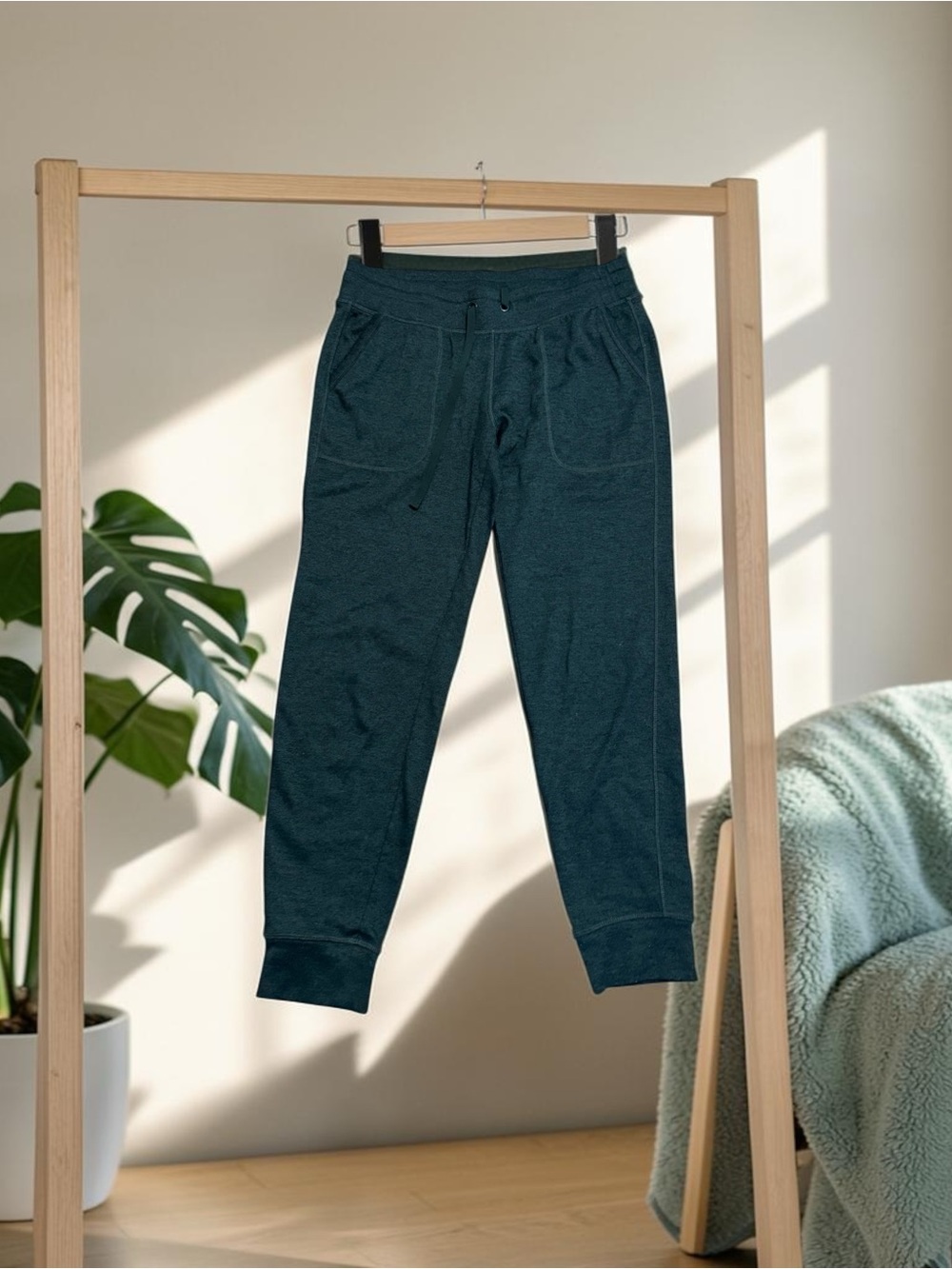 Old Navy Active Breathe On Joggers SZ MED